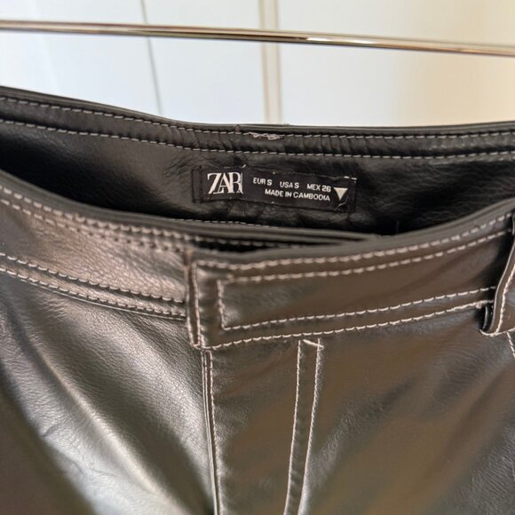 ZARA TOPSTITCHED FAUX LEATHER PANTS BLACK - Picture 5 of 8